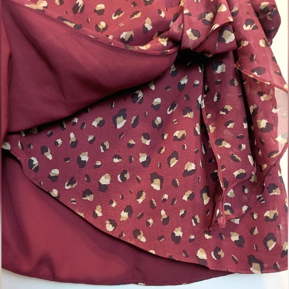 Bardot Red Animal Print Faux Wrap Tie Skirt Size Medium